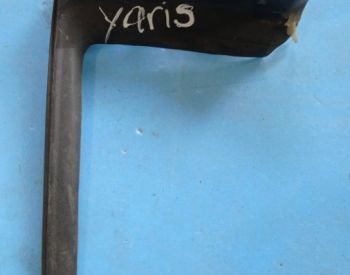 TOYOTA Yaris 2005-2008 - 1