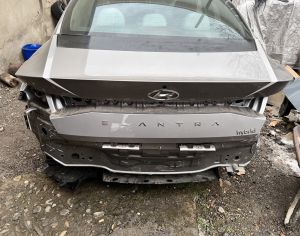 HYUNDAI Elantra 2021 2.0 - 7