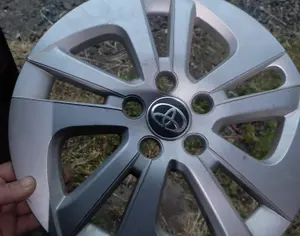 TOYOTA Prius 2016-2022 - 1