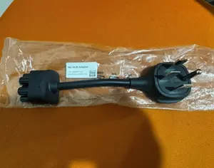 TESLA Model 3 - 1
