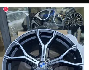 R22 BMW X6 2018-2026