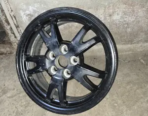 R15 TOYOTA Prius 2012 - 1