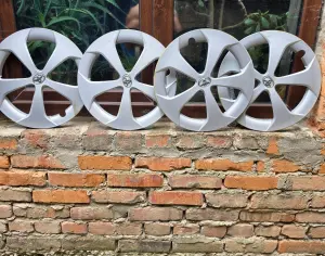 TOYOTA Prius 2012-2014