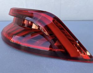 AUDI Q8 2018-2023 - 3