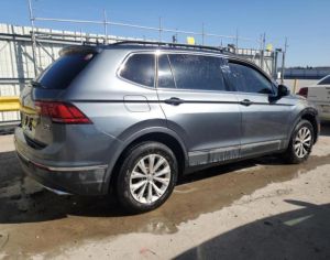VOLKSWAGEN Touareg 2011 3.6 - 5