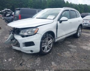 R19 VOLKSWAGEN Touareg 2011-2025 - 1