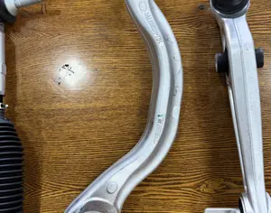 TESLA Model 3 2017-2026 - 4