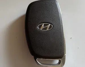 HYUNDAI Elantra - 2