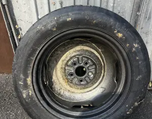 R16