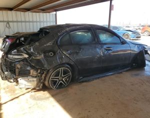 MERCEDES-BENZ C 300 2022 2.0 - 8