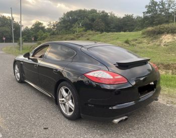 PORSCHE Cayenne 2013 4.8 - 12