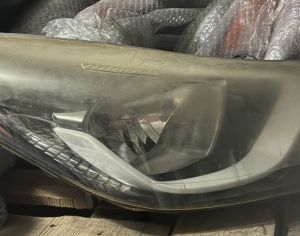 HYUNDAI Elantra 2011-2020 - 1