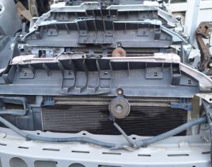 TOYOTA Vitz 2005-2010 - 1