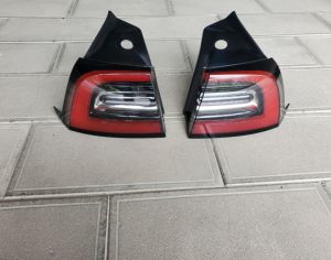 TESLA Model 3 2020-2023