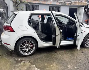 VOLKSWAGEN Golf 2019 2.0