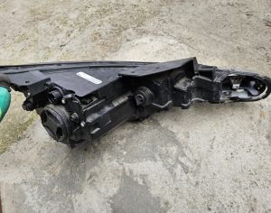 HYUNDAI Elantra 2019-2020 - 3