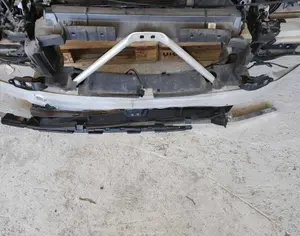 BMW 330 2024 2.0 - 5