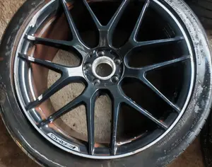 R22 MERCEDES-BENZ GLE 53 2021 - 10