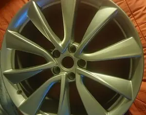 R20 TESLA Model Y 2018-2026 - 1