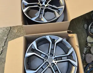 R21 BMW X5 2021-2026 - 1