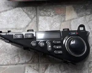 TOYOTA Aqua - 6
