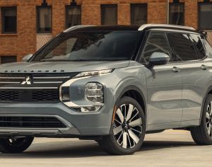 MITSUBISHI Outlander 2022 2.5