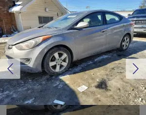 HYUNDAI Elantra 2012 1.8 - 3