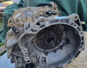 TOYOTA Vitz 2004-2008