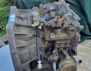 TOYOTA Vitz 2004-2008 - 2