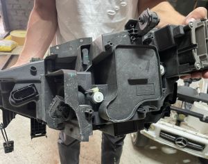 VOLKSWAGEN ID.4 2021-2024 - 4