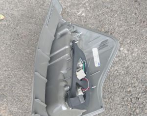 TOYOTA Prius V 2011-2014 - 5