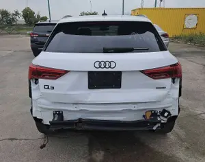 AUDI Q3 - 1
