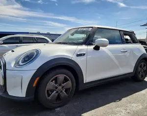 MINI Cooper 2024 0.1