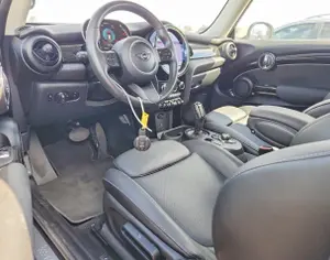 MINI Cooper 2024 0.1 - 3