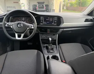 VOLKSWAGEN Jetta 2019-2024 - 2