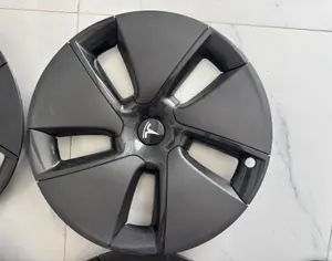 TESLA Model 3 2014-2026 - 1