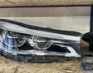 BMW 750 2015-2019 - 11