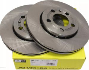 FORD Escape 2000-2026