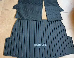 TOYOTA RAV 4 2019-2025 - 2