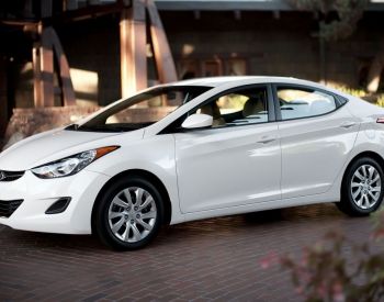 HYUNDAI Elantra 2011-2013 - 3