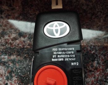TOYOTA CAMRY 2017-2023 - 3