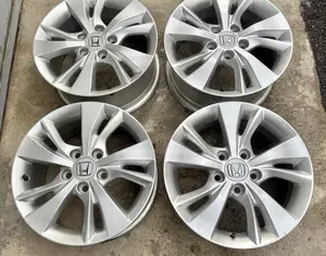 R16