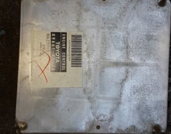 TOYOTA Hilux 2007-2013 - 2