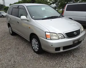 TOYOTA Gaia 1997-2005