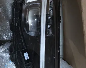 VOLVO C40 2022-2024 - 10