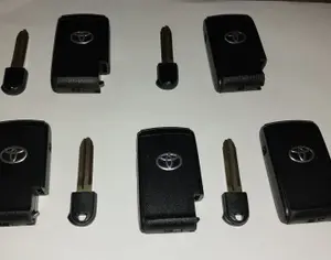 TOYOTA Prius - 4