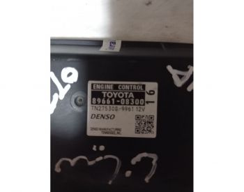 TOYOTA Sienna 2011-2014 - 1