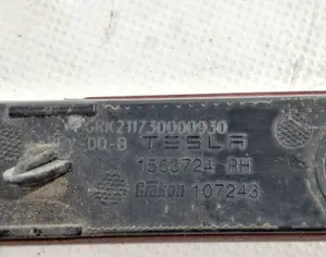 TESLA Model S 2021-2023 - 3