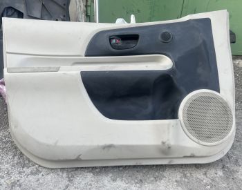 TOYOTA Prius C 2012-2018 - 12