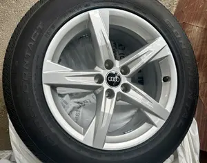 R18 AUDI Q5 2021 - 1